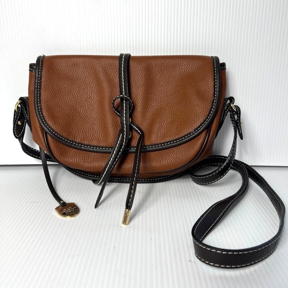 London Fog Women's Newbury Large Saddle Cross Body Handbag Brown Faux Leather - Picture 13 of 13